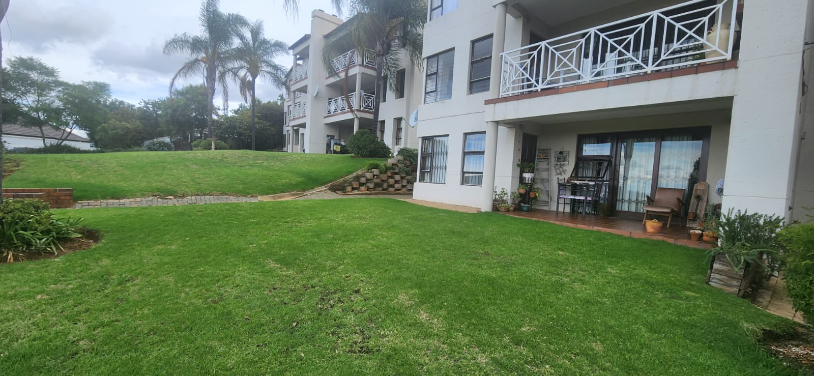 1 Bedroom Townhouse to rent in Constantia Kloof 190 Constantia Drive