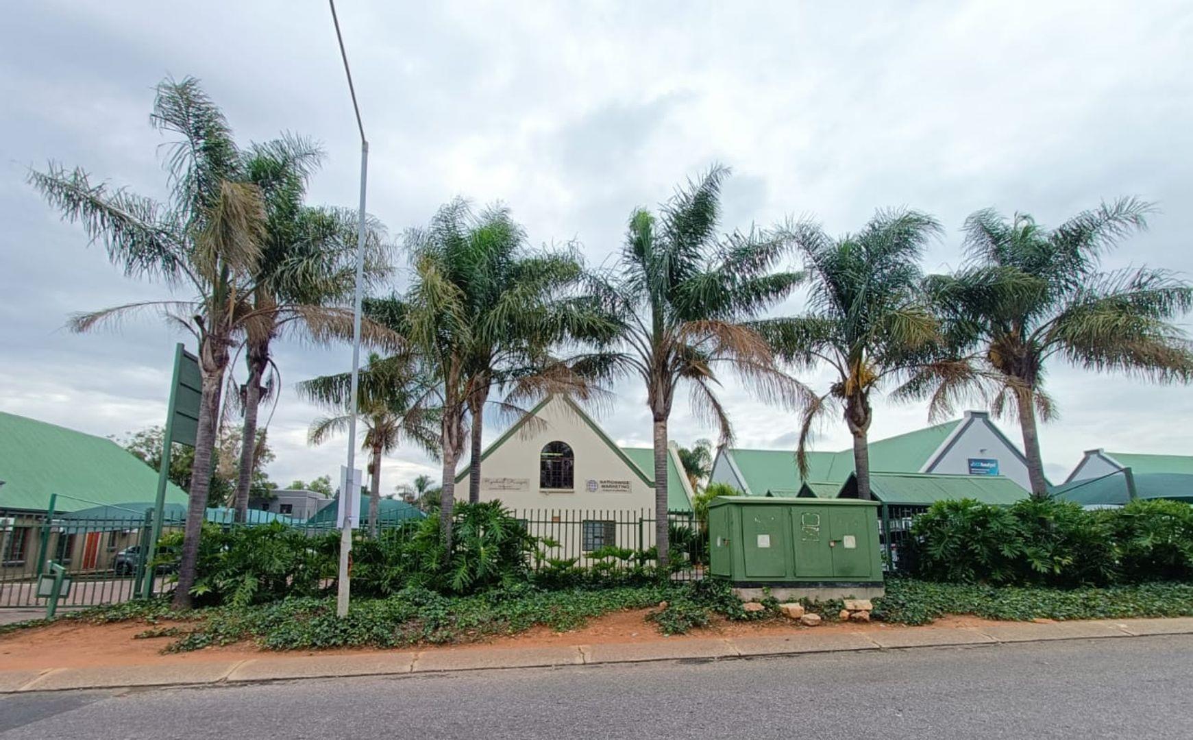 Commercial property to rent in Moreleta Park Ff64 Moreleta Park, 50