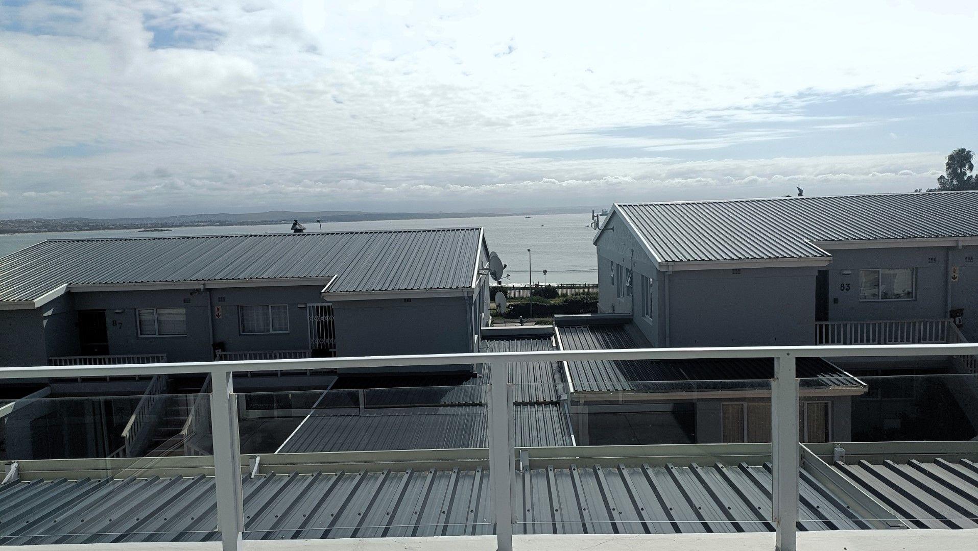 3 Bedroom Apartment / flat to rent in De Bakke P24114247281