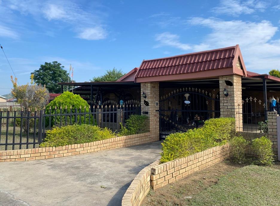 3 Bedroom House for sale in Acaciaville P24114247540