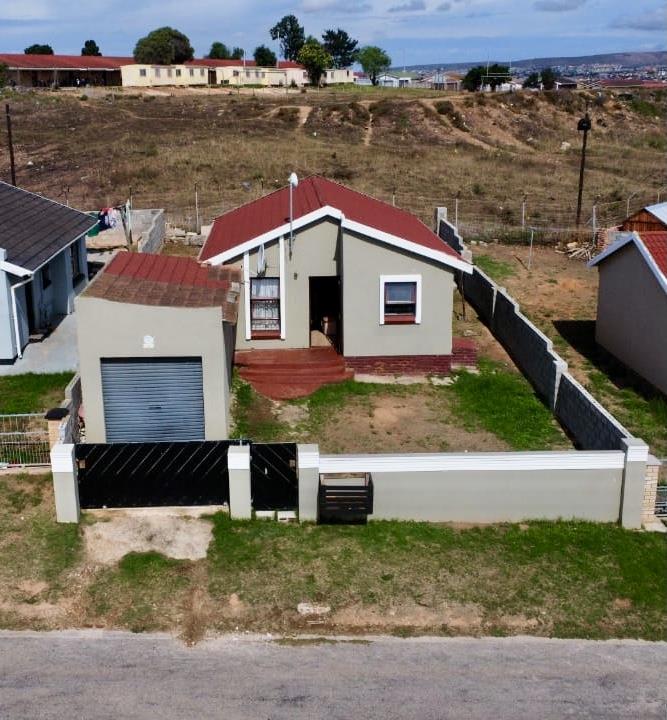 3 Bedroom House for sale in Kwadwesi 13 Mhlunguthi Street P24114247957