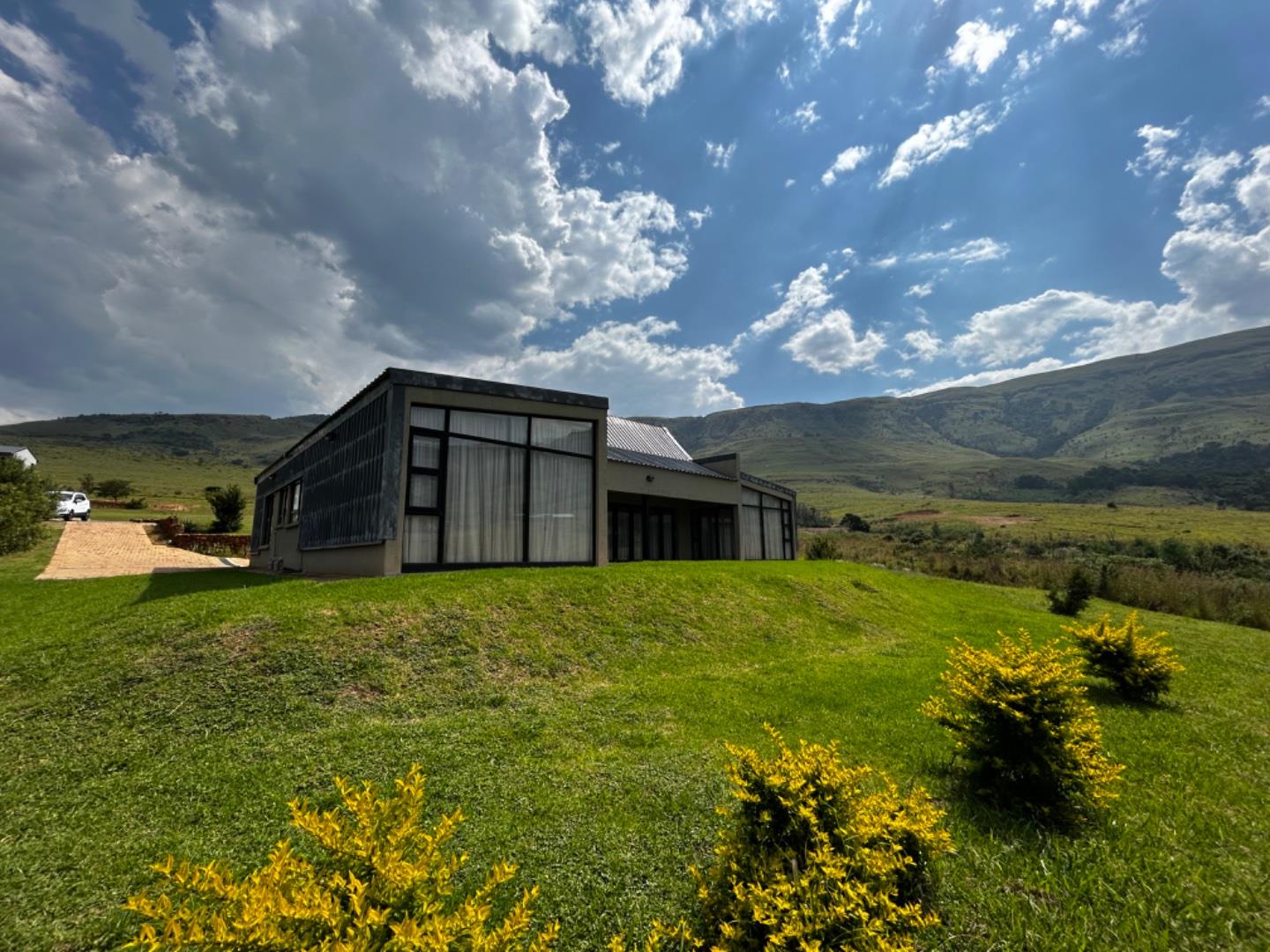 Vulintaba Country Estate Property Property and houses for sale in