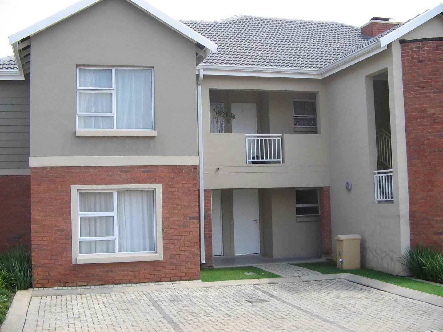 2 Bedroom Apartment / flat for sale in Greenstone Hill P24114458552