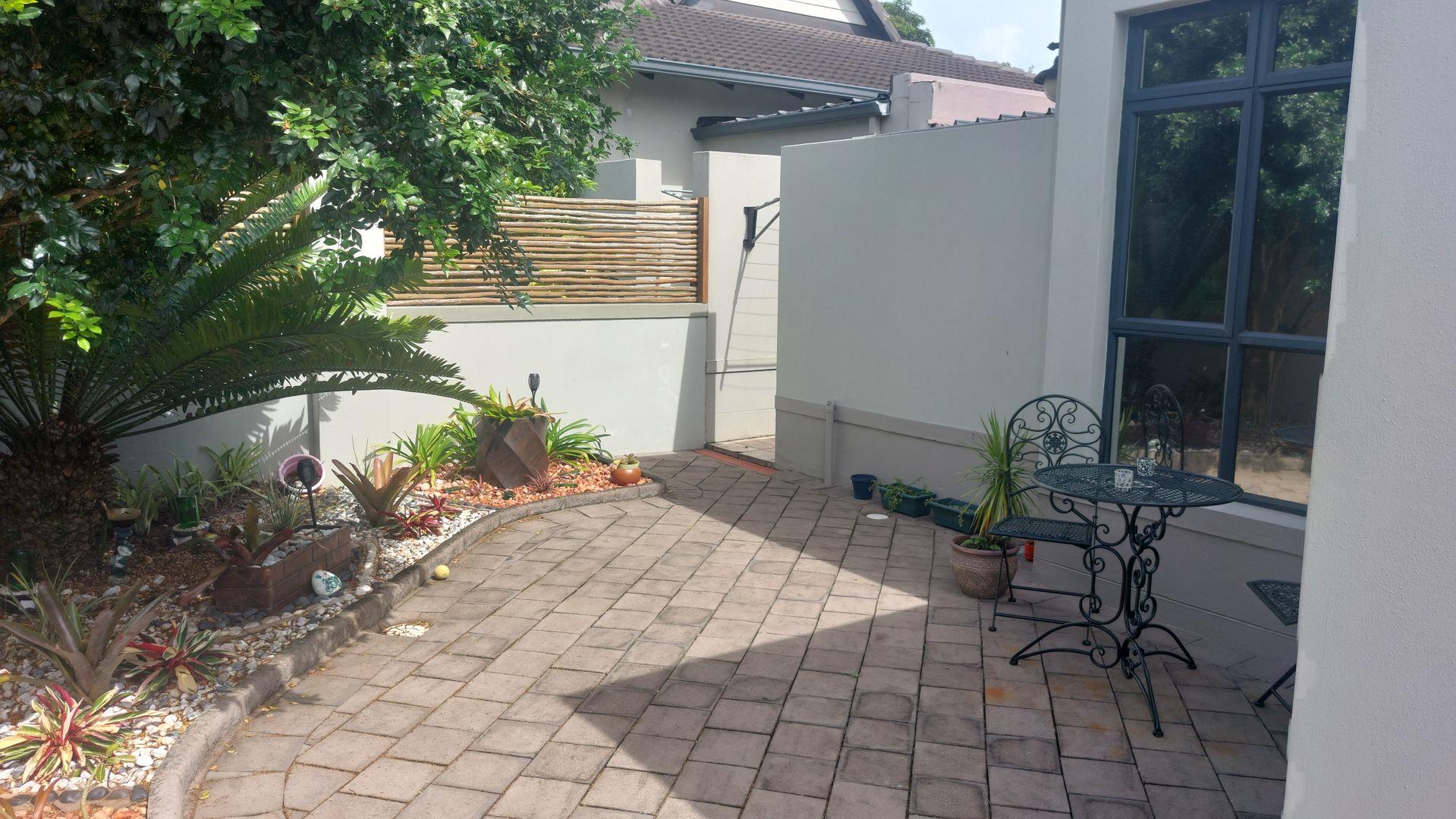 3 Bedroom House for sale in Mzingazi Golf Estate P24114248936