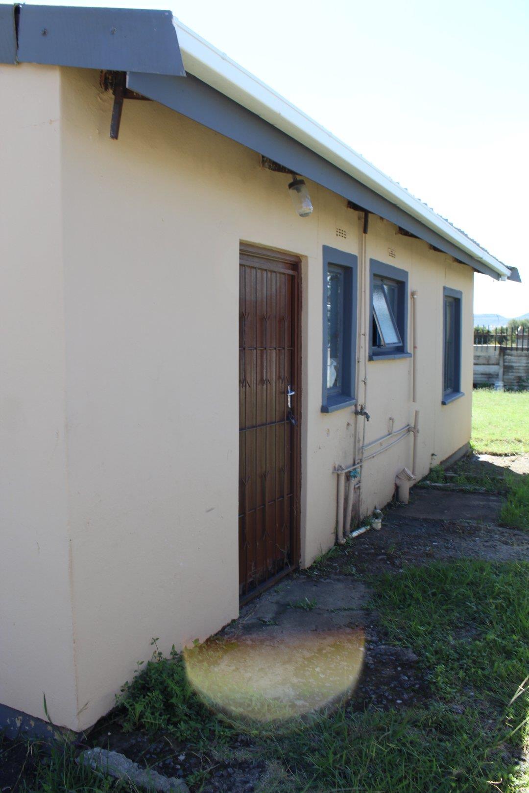 2 Bedroom House for sale in Acaciaville P24114249223