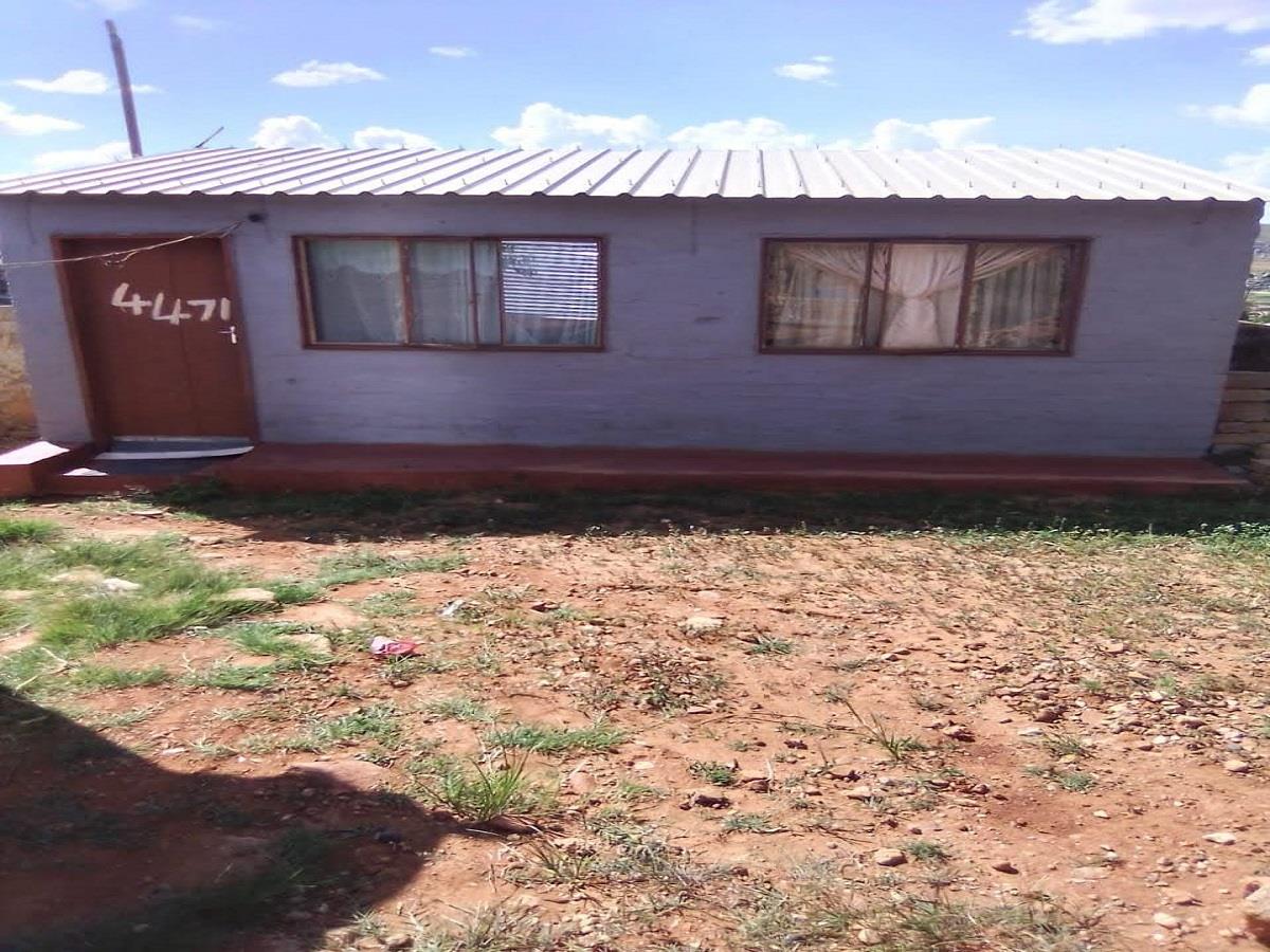 2 Bedroom House for sale in Orange Farm P24112437869