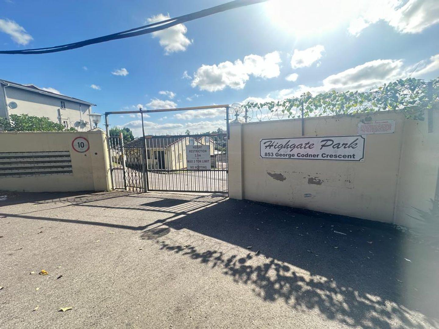 2 Bedroom Townhouse to rent in Bellair P24114251975