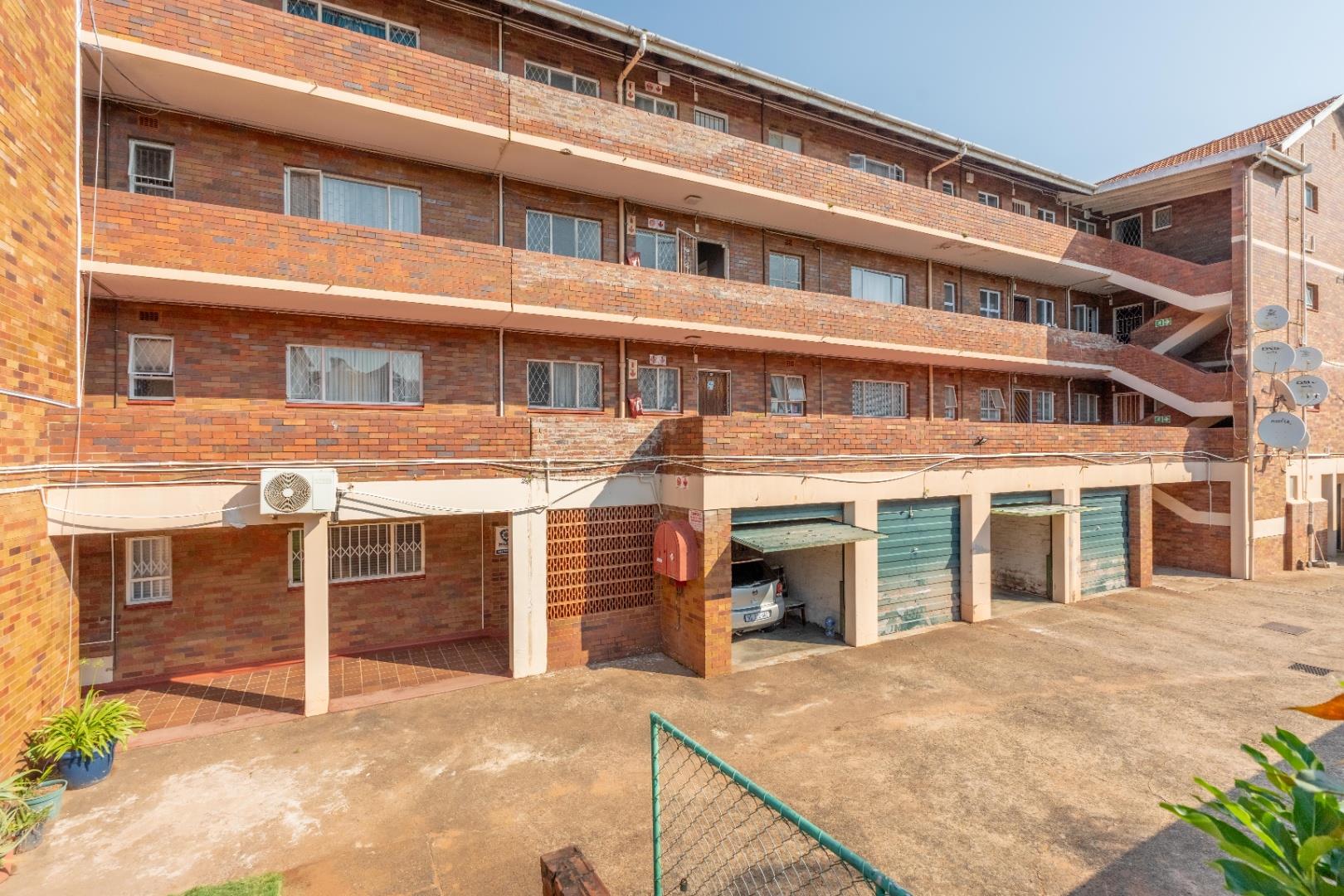 1.5 Bedroom Apartment / flat for sale in Morningside 2c Greentrees