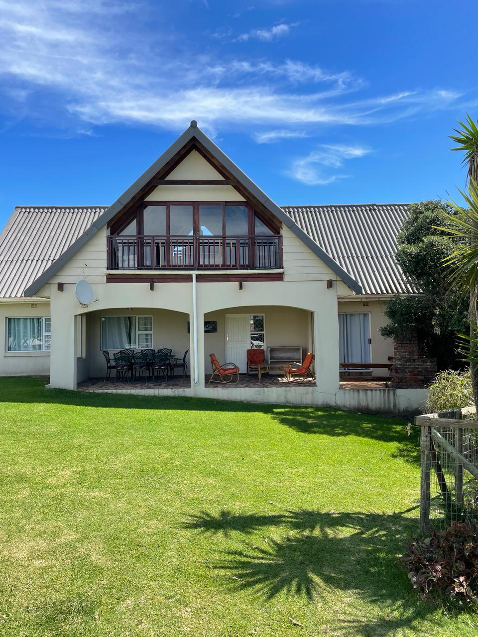 5 Bedroom House for sale in Bay P24114253444