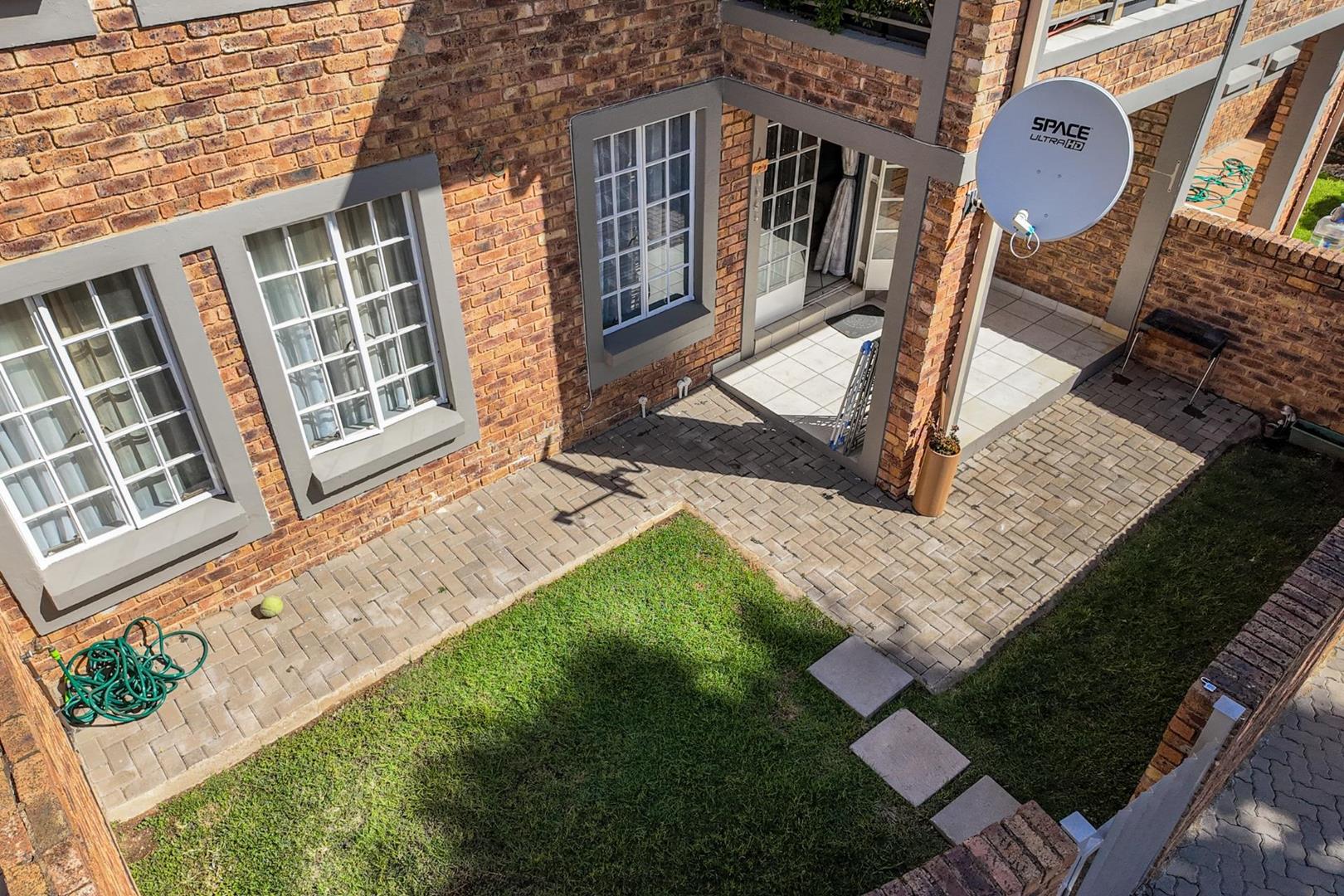 Townhouses for sale in Edenvale Edenvale Property