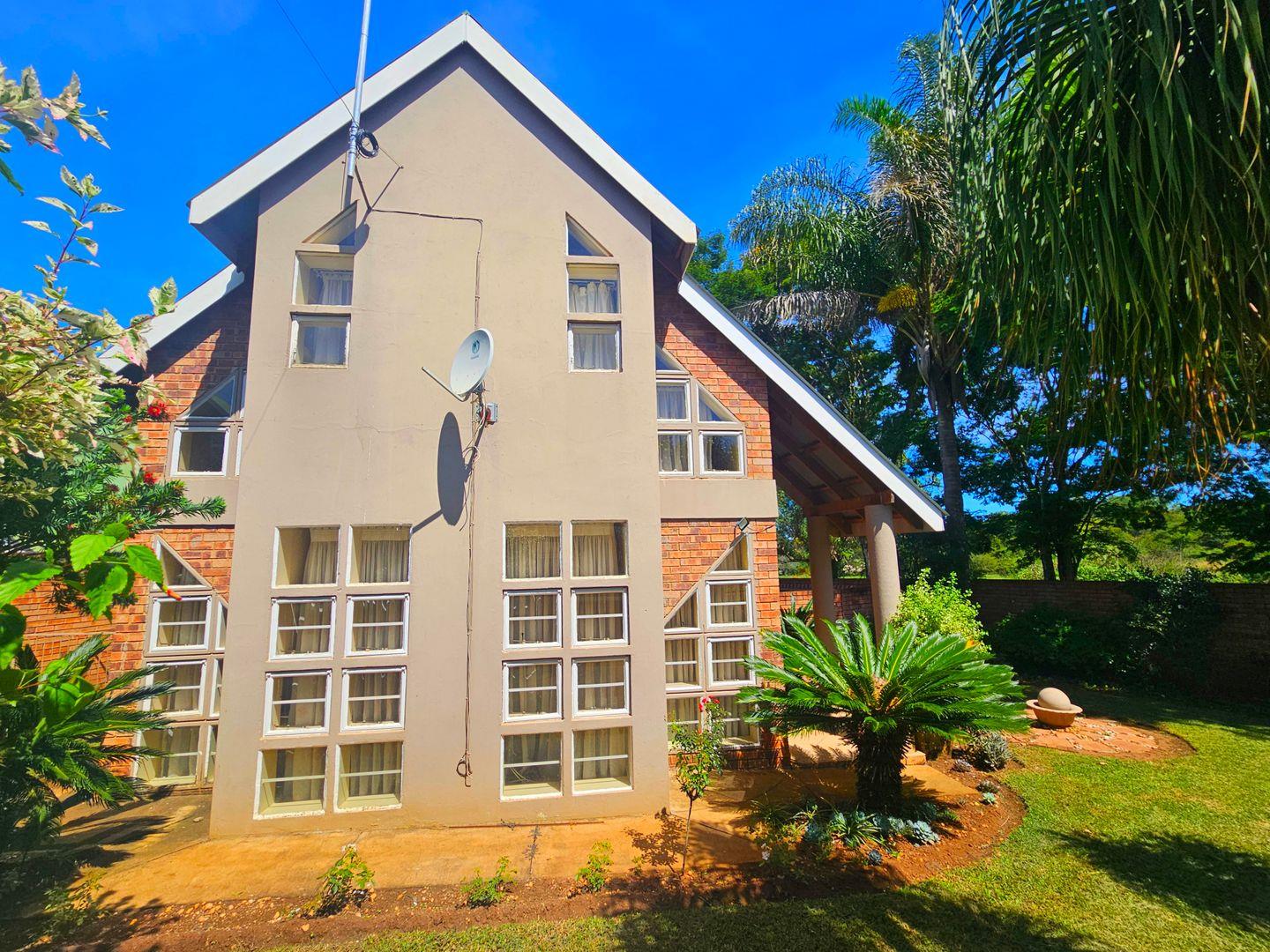 3 Bedroom House for sale in Louis Trichardt P24114244407