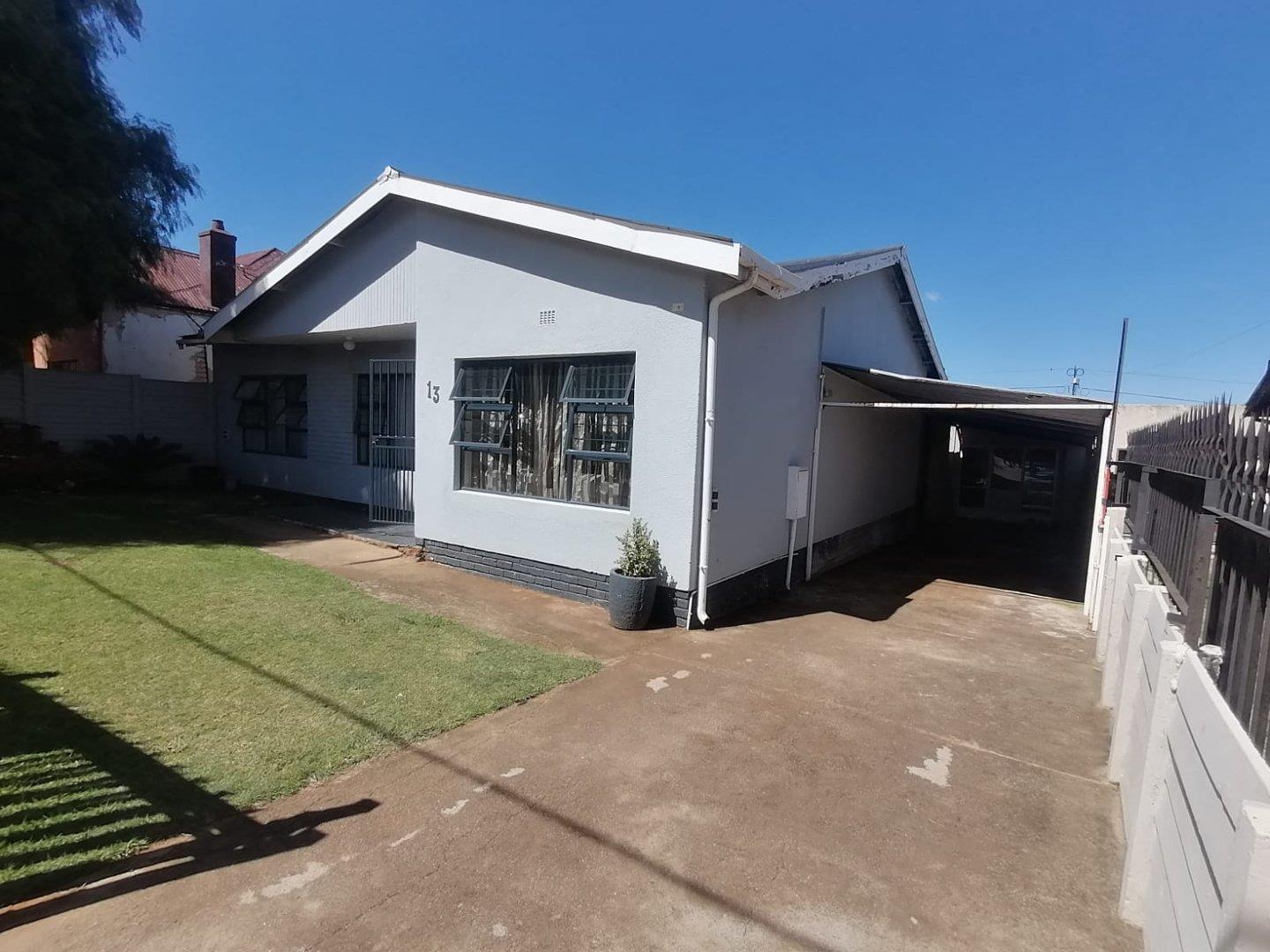 3 Bedroom House for sale in Krugersdorp North 13 Wishart Avenue P24