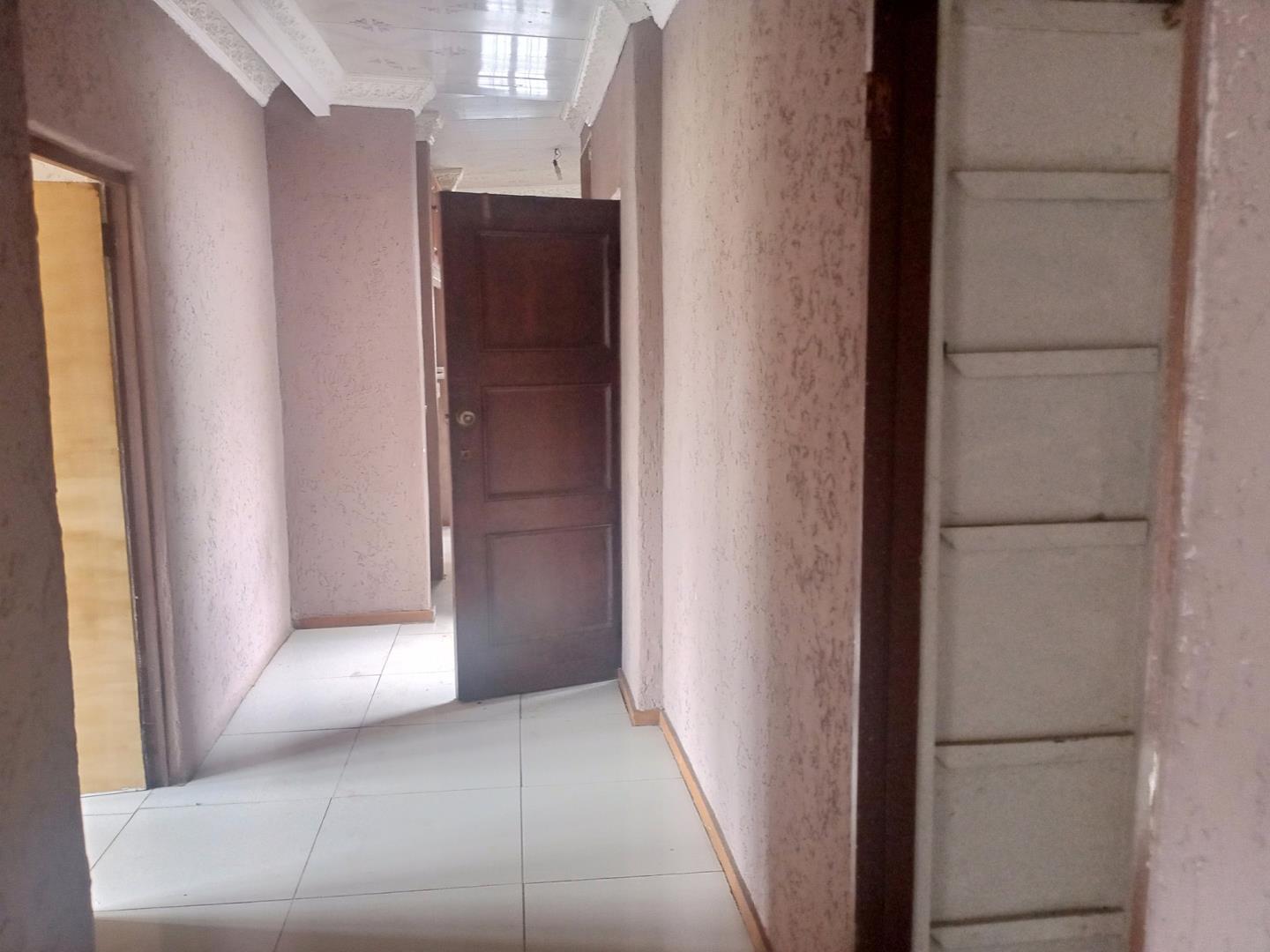 5 Bedroom House for sale in Brixton 11 Ripley Road P24114256953