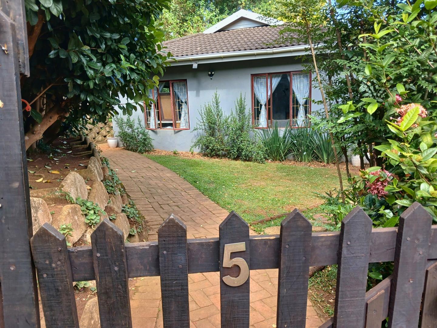 Waterfall, Hillcrest Property Property and houses for sale in