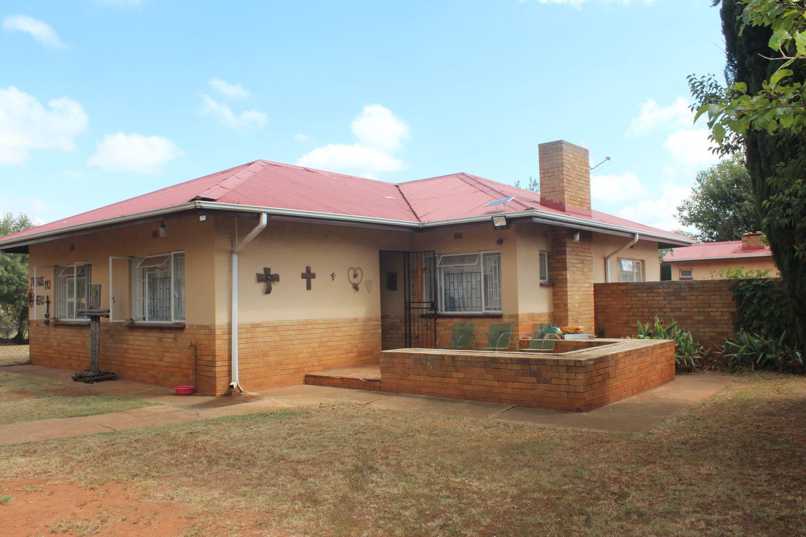 Carletonville Central Property Property and houses for sale in
