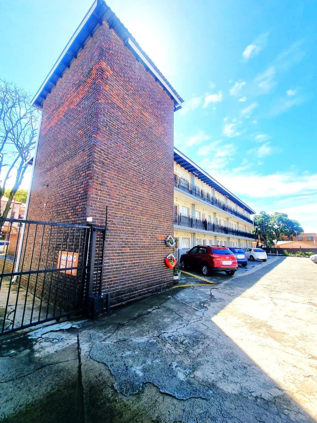 1 Bedroom Apartment / flat for sale in Bertrams P24114258641