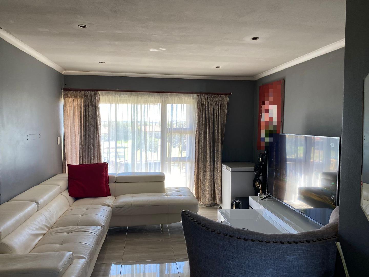 Apartments / flats for sale in Middelburg, Mpumalanga Middelburg