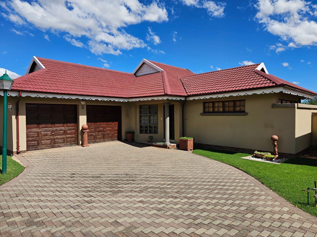 3 Bedroom House to rent in Heidelberg Central P24114262704