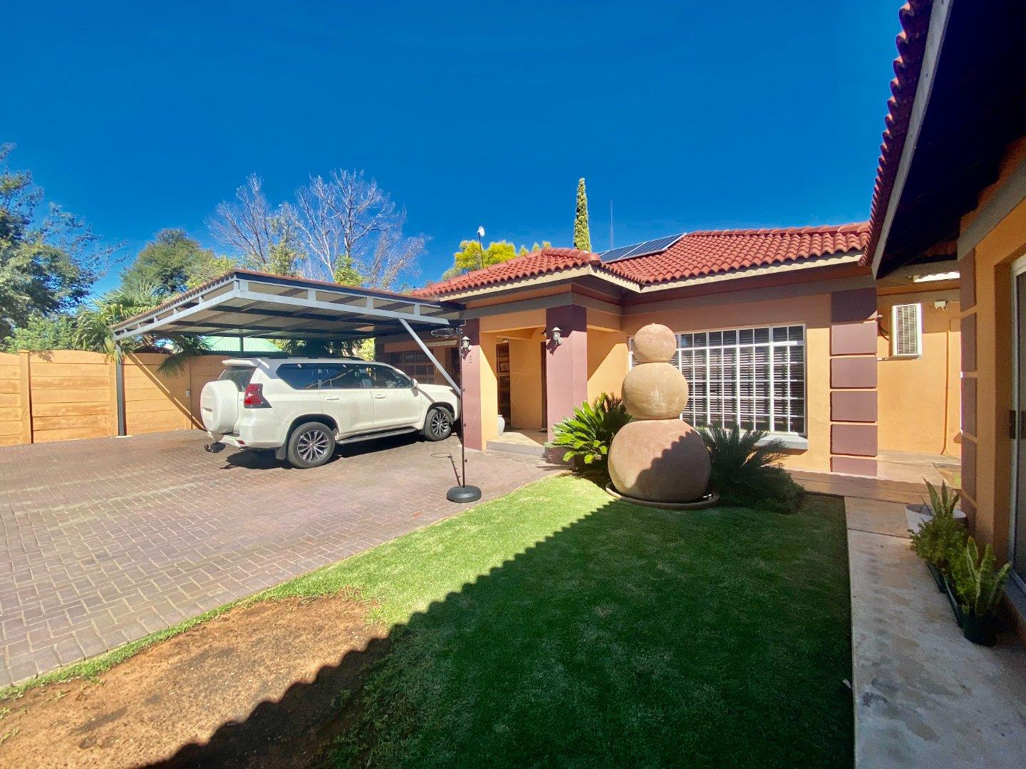 3 Bedroom House for sale in Baillie Park P24114262784