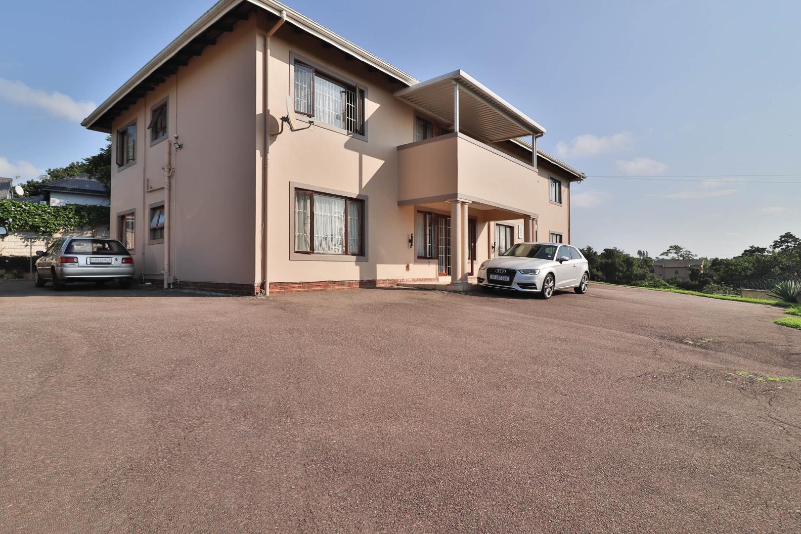 8 Bedroom House for sale in Westville P24114264570