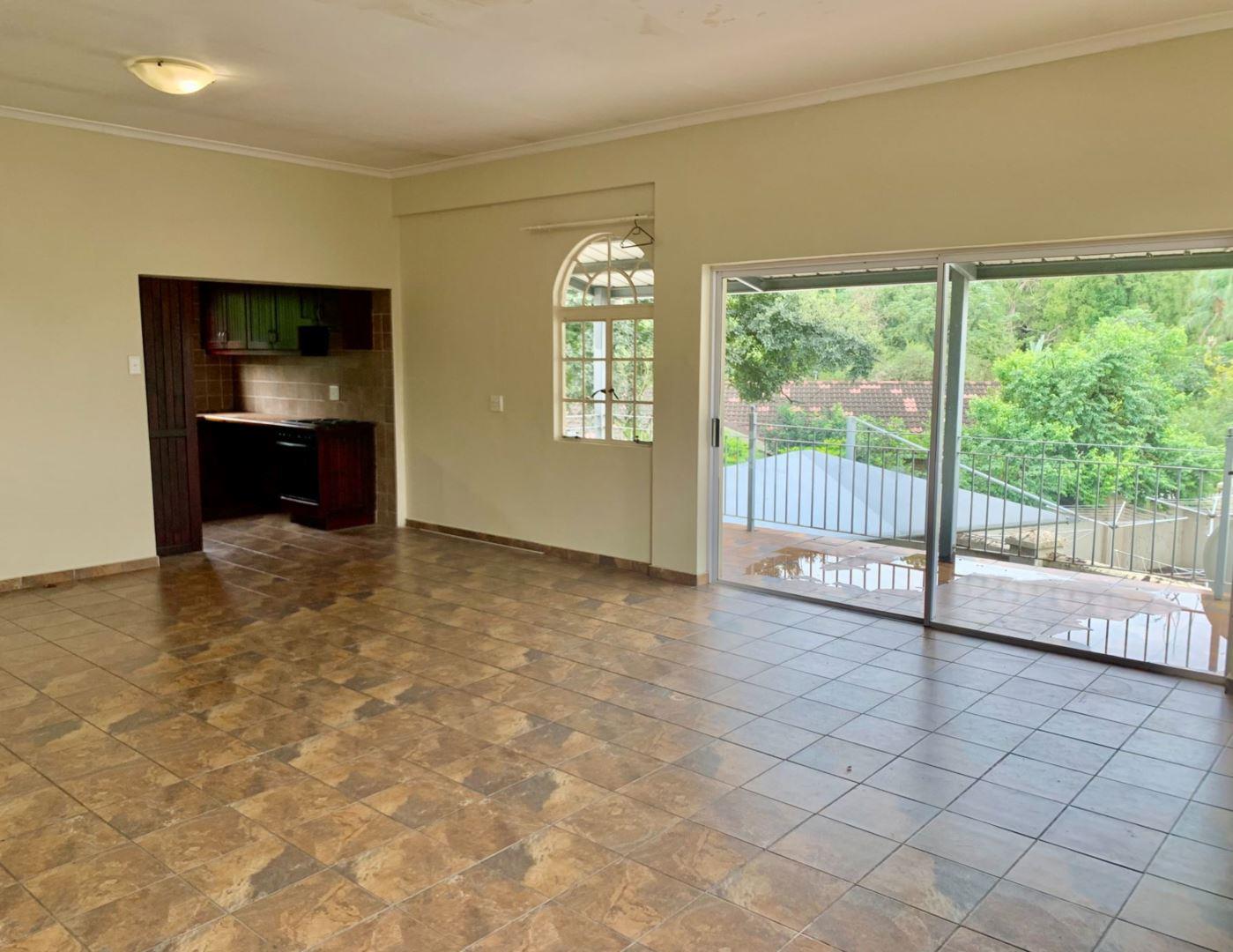 2 Bedroom Apartment / flat for sale in Prestbury P24114265481