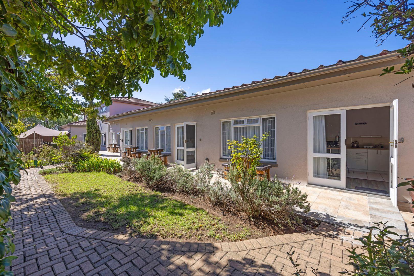 8 Bedroom House for sale in Durbanville Central P24114265547