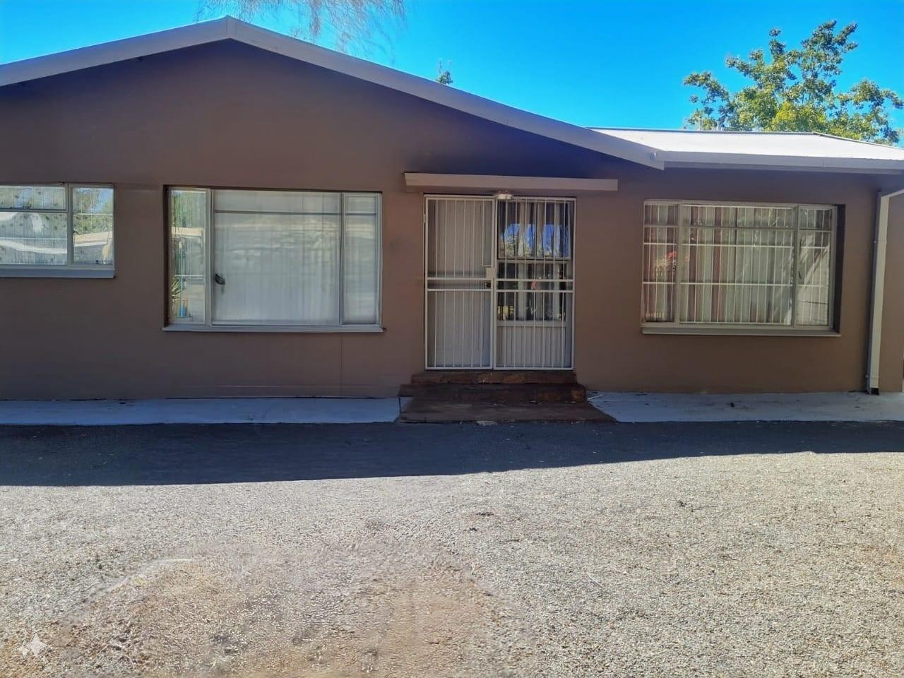 23 Bedroom House for sale in Brandwag P24114269813