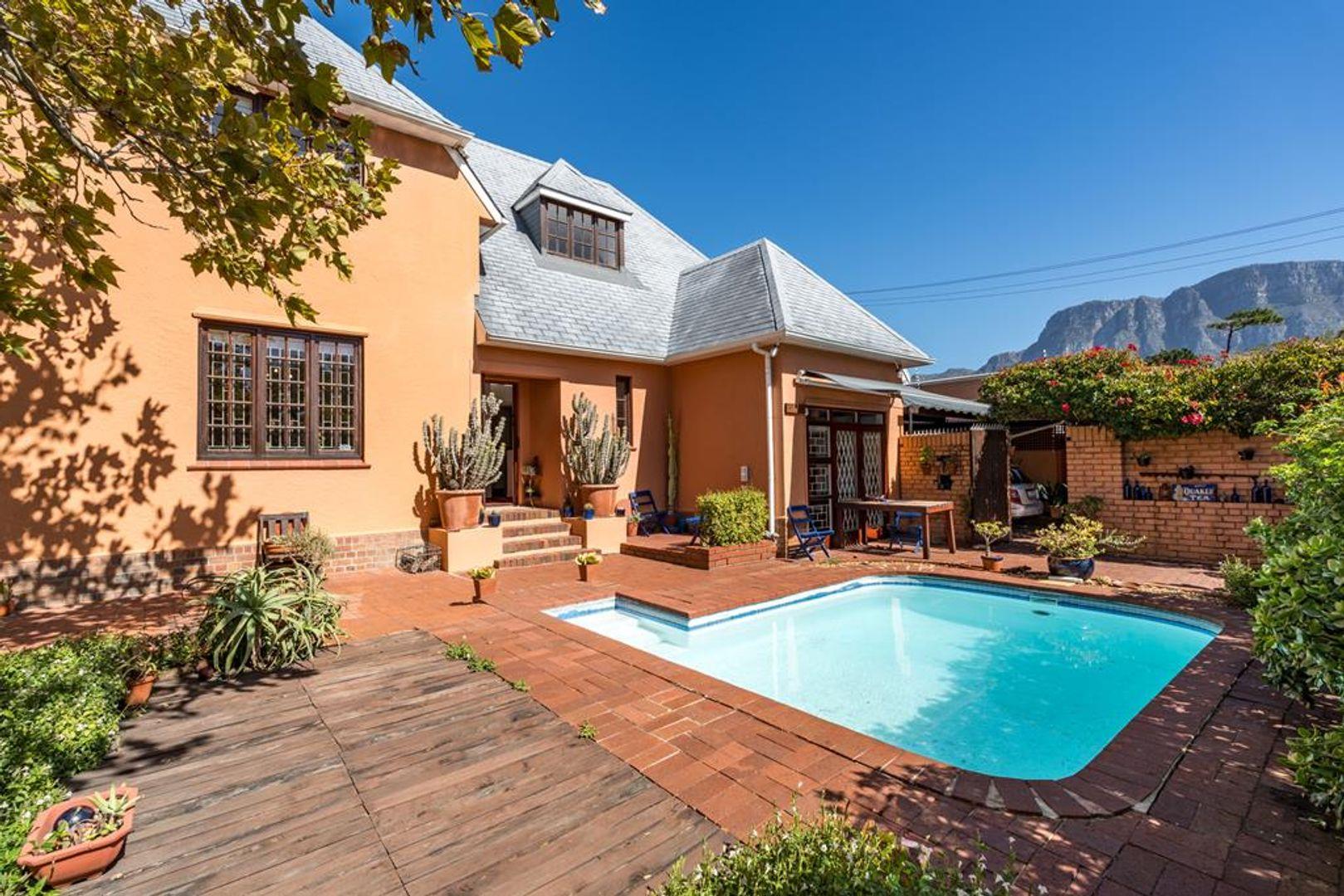 Claremont, Cape Town Property Houses for sale in Claremont, Cape Town