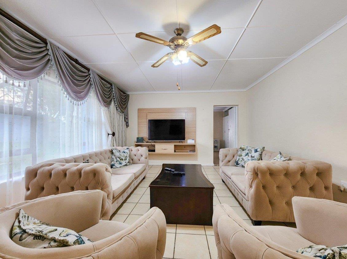 4 Bedroom House for sale in Dorchester Heights P24114275050