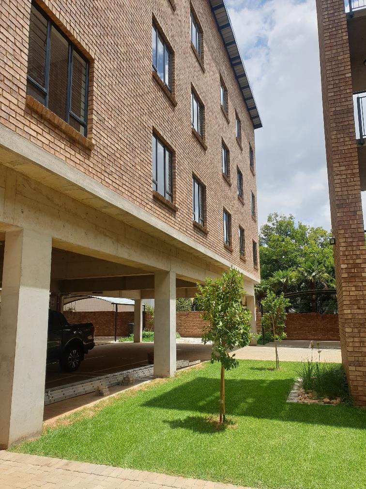 2 Bedroom Apartment / flat for sale in Lynnwood P24114275097