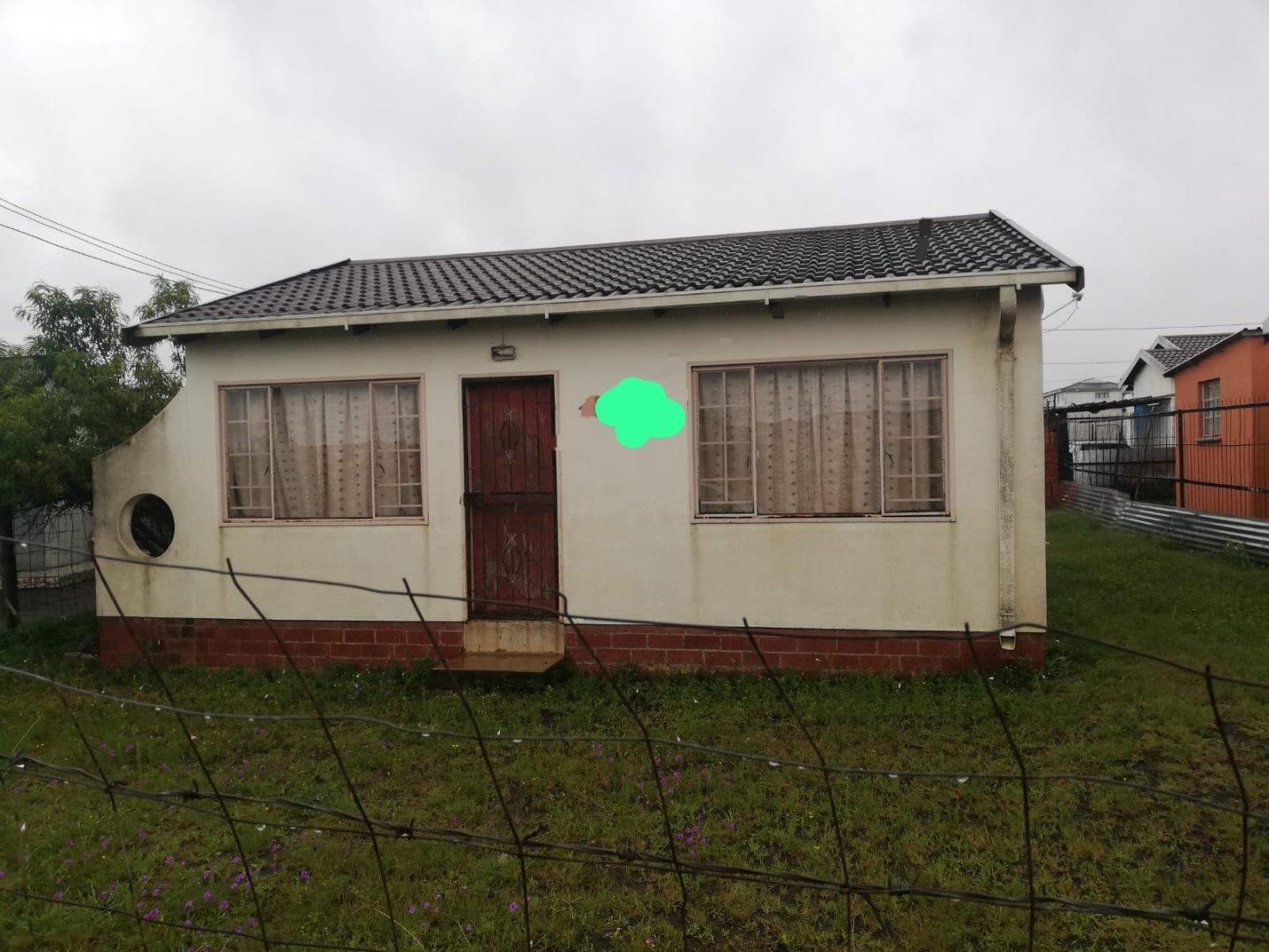 2 Bedroom House for sale in Ezakheni B P24114275423