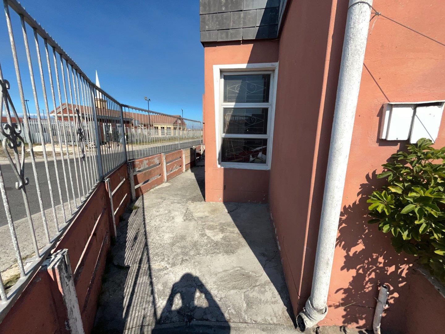 Eastridge Property Property and houses for sale in Eastridge Page 2