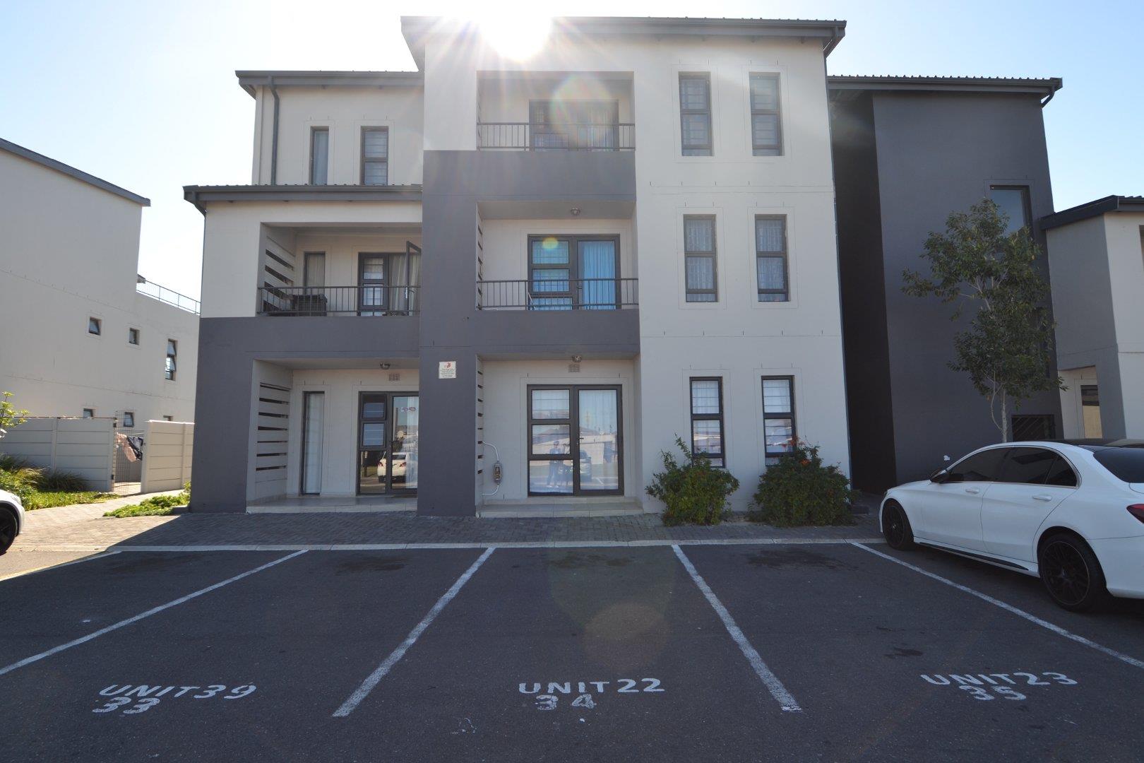 2 Bedroom Apartment / flat for sale in Parklands North P24114276440