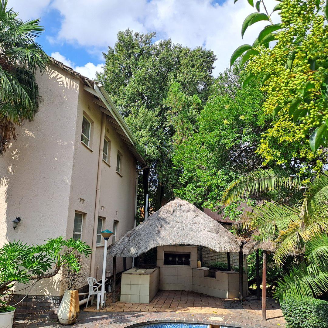 Lombardy East Property Property and houses for sale in Lombardy East