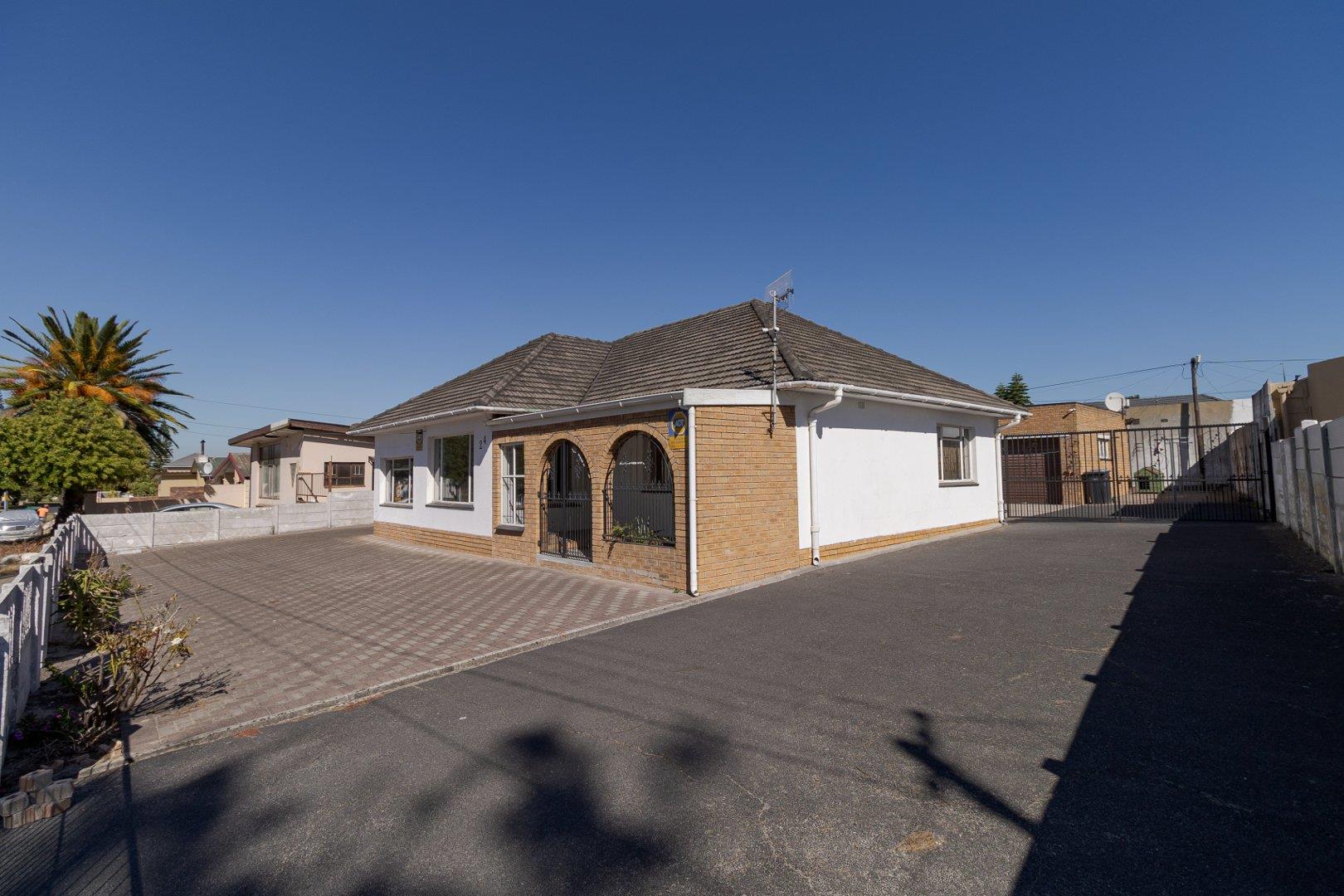 Glenhaven, Bellville Property Property and houses for sale in
