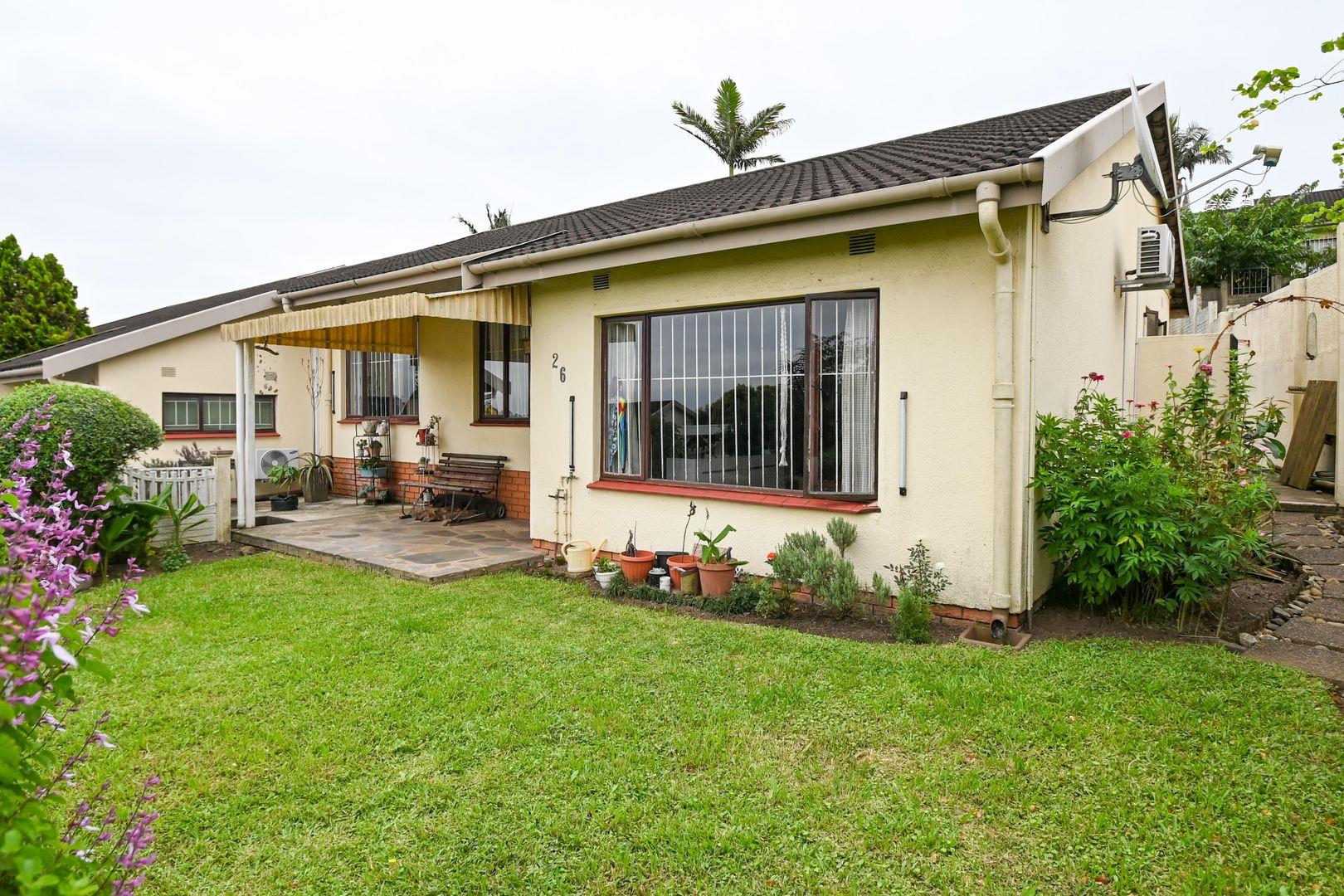 3 Bedroom Townhouse for sale in New Germany 26 Glamis Gardens, 6 Rabe