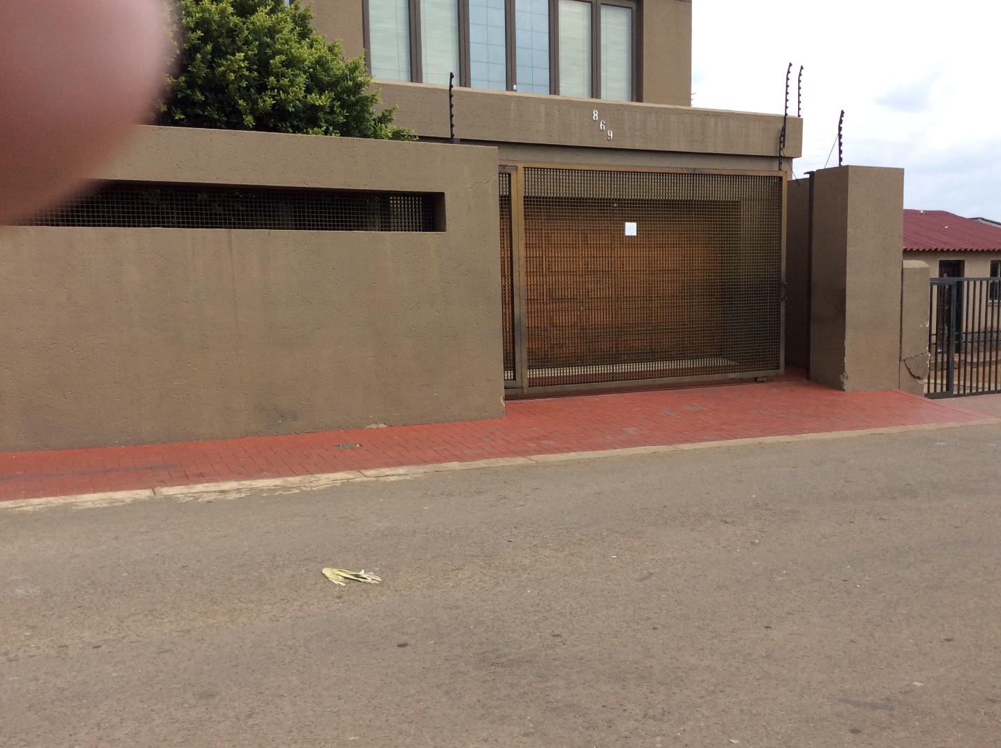 Houses to rent in Soweto Soweto Property