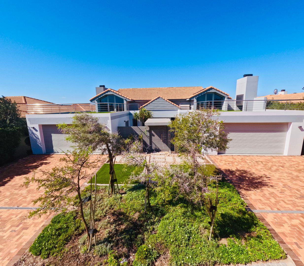 4 Bedroom House for sale in Langebaan Country Estate P24114190689