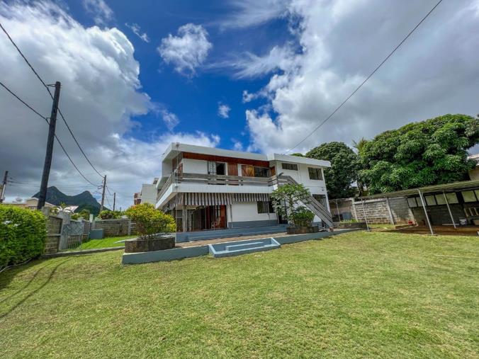 4 Bedroom House for Sale in Beau Bassin