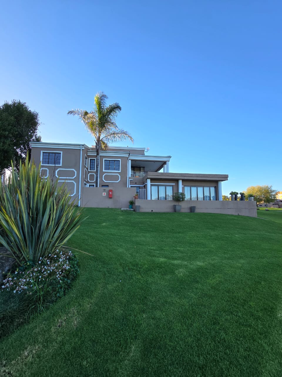 4 Bedroom Apartment / flat for sale in Vereeniging Central Riviera