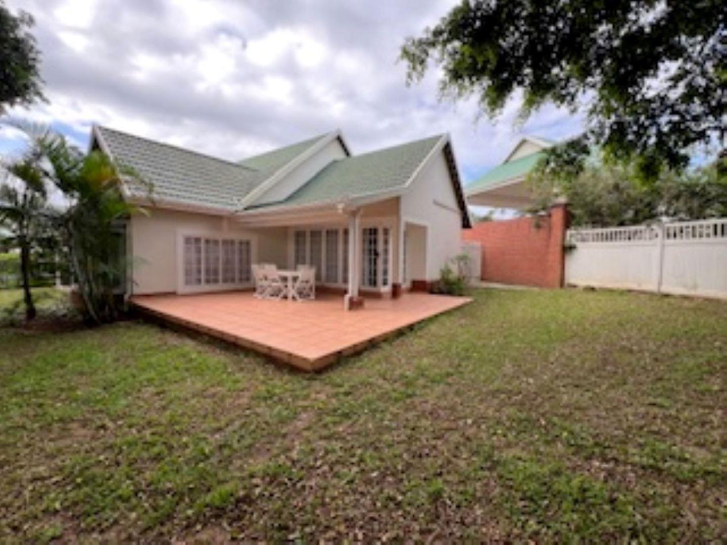 3 Bedroom Townhouse to rent in Mount Country Club Estate