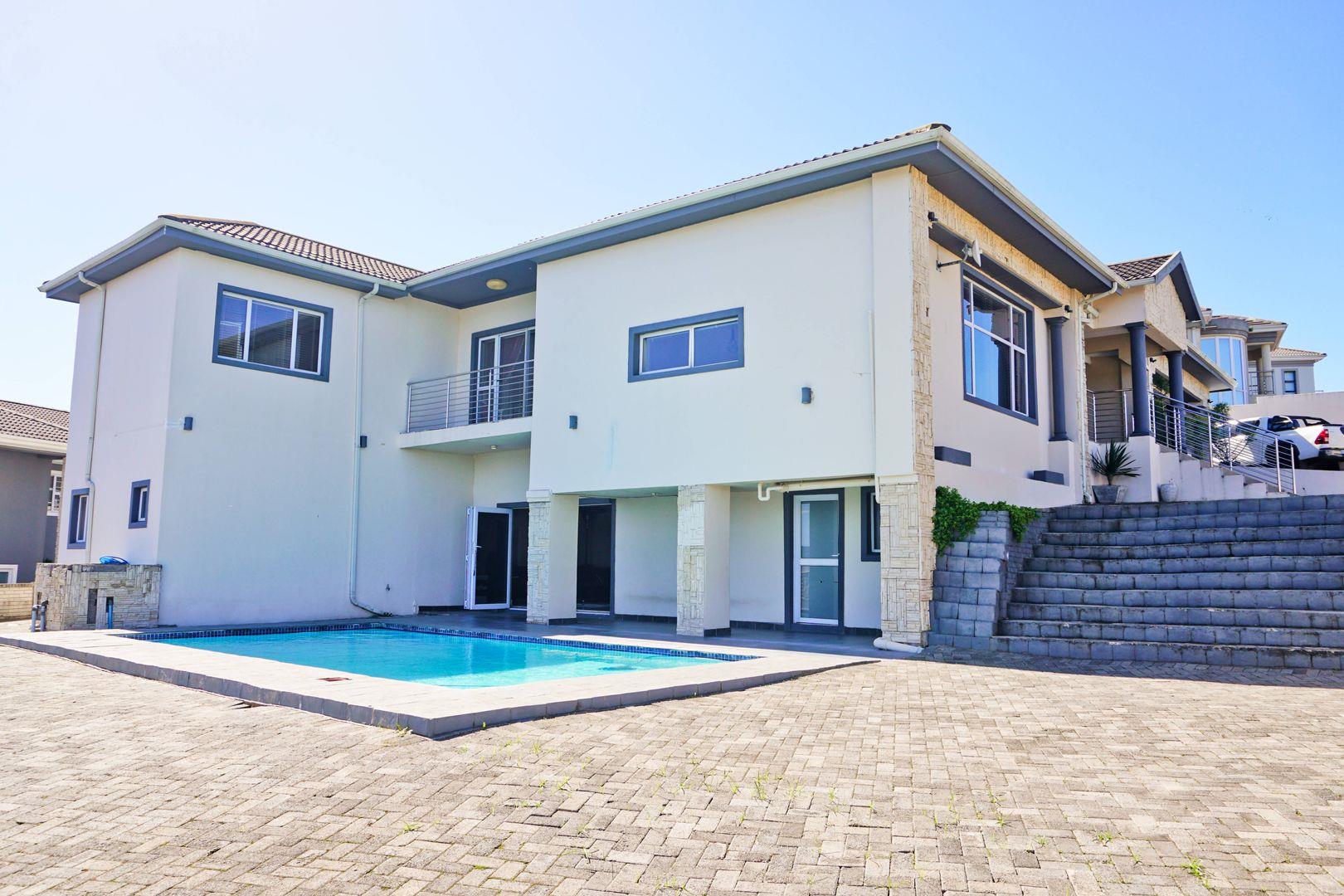 5 Bedroom House for sale in Nahoon Valley Park P24114285518