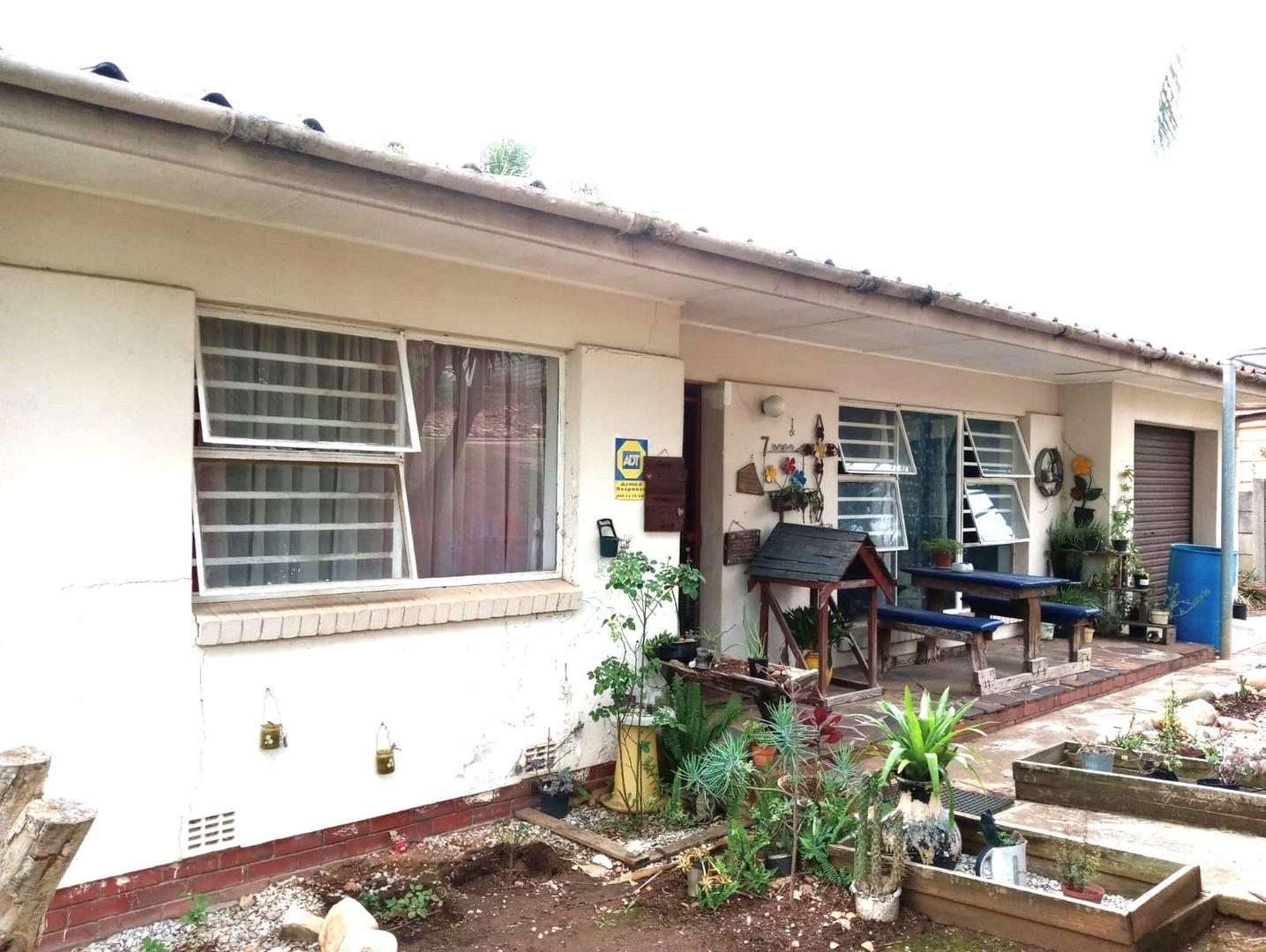 3 Bedroom House for sale in Van Riebeeck Hoogte 7 Anna Street P24