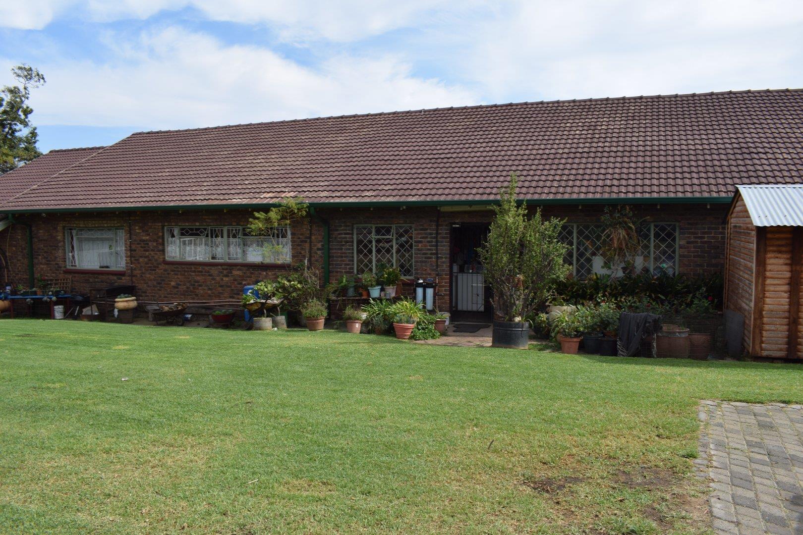 6 Bedroom House for sale in Reyno Ridge P24114286957