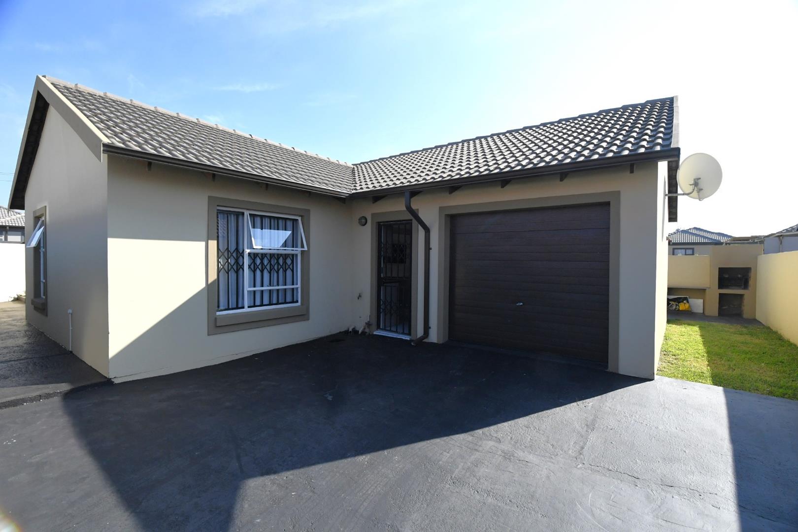 3 Bedroom House for sale in Sharon Park P24114288600