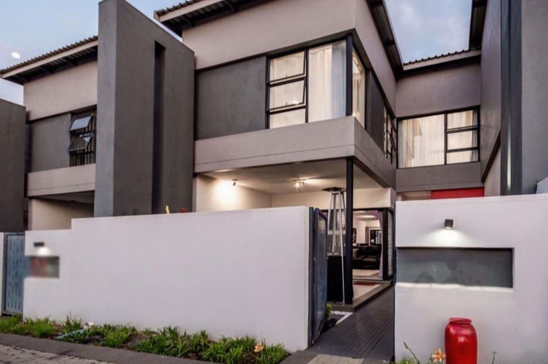 3 Bedroom House for sale in Edenvale Central 150 Two Corners, 14th