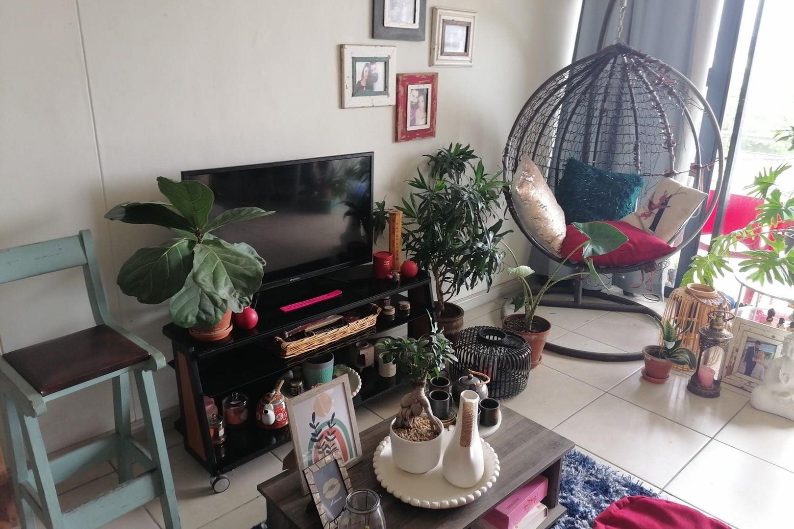 2 Bedroom Apartment / flat for sale in Royal Ascot P24114293029