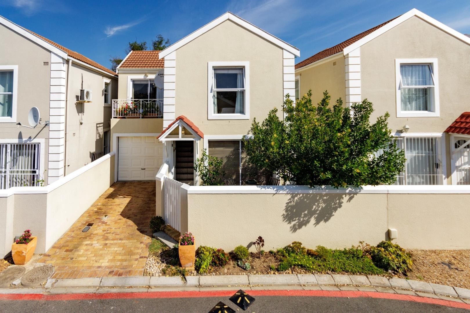 Somerset Ridge Property Property and houses for sale in Somerset