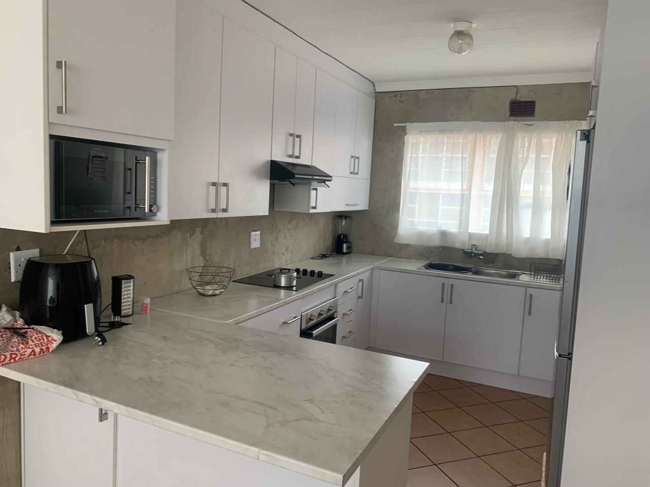 Horizon View Property Houses to rent in Horizon View