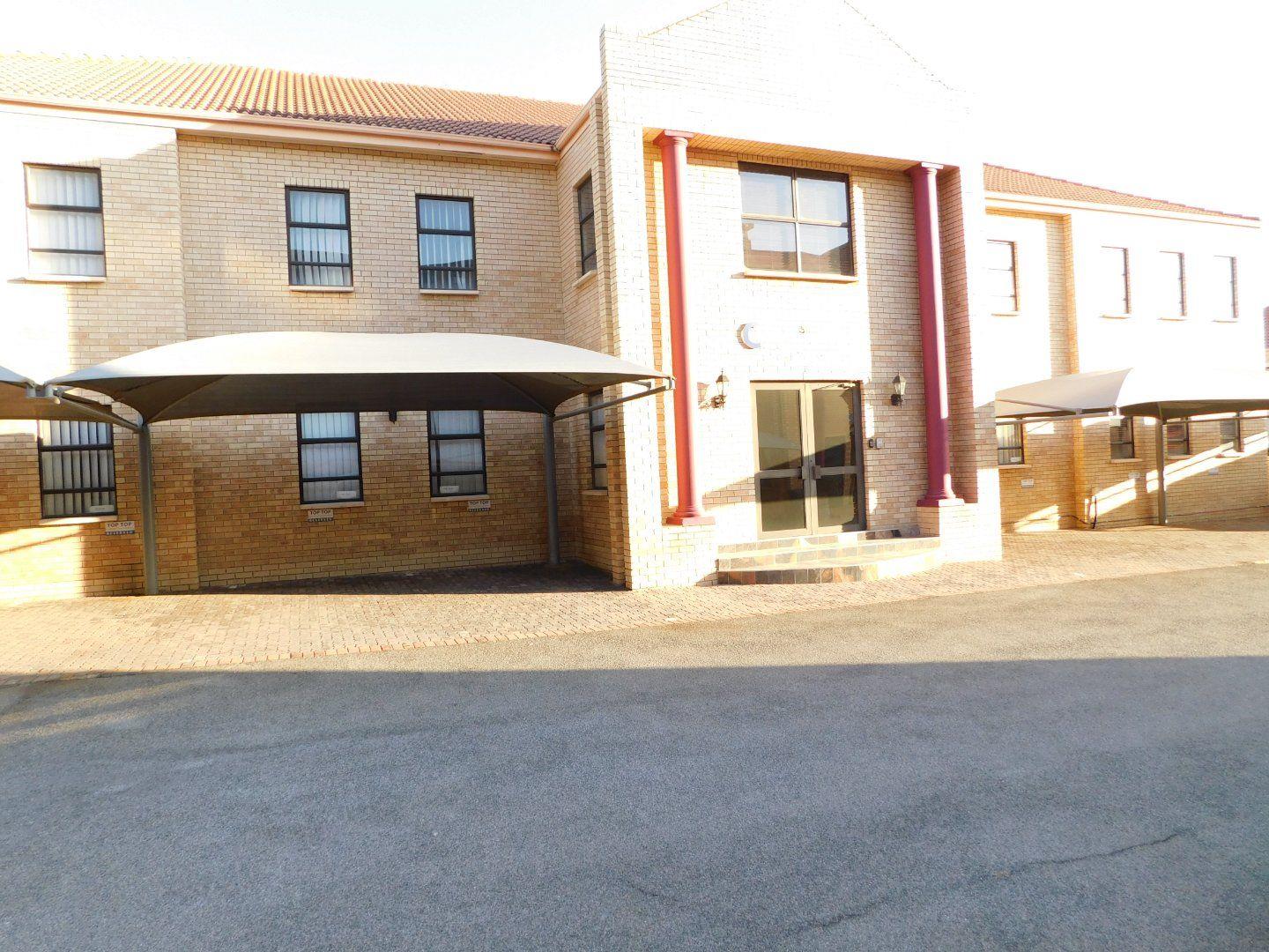 Commercial property to rent in Ferndale Surrey Circle Office Park